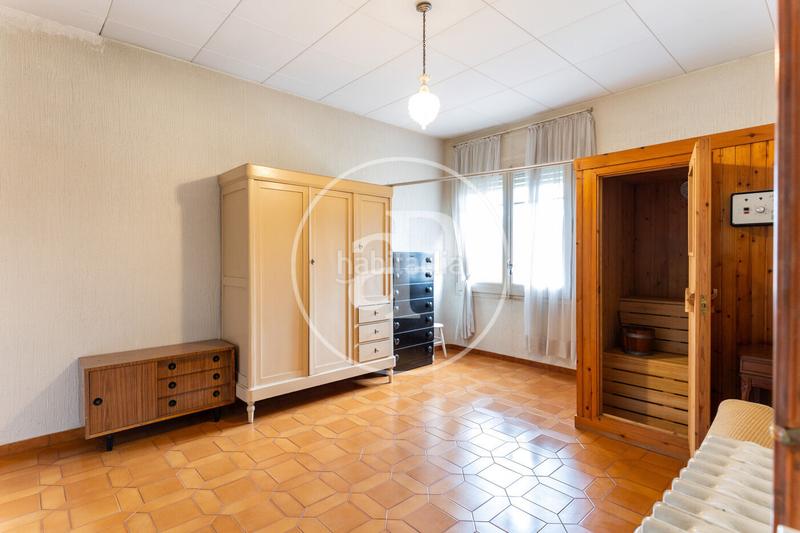 Foto 4937184e-8009-488b-98d5-eaa5f00ca1ce. Casa amb calefacció aparcament piscina a Les Fonts Terrassa