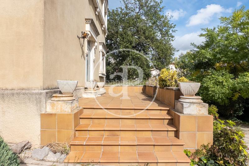 Foto 97db192b-89d5-4846-af48-503bf3a80e8b. Casa amb calefacció aparcament piscina a Les Fonts Terrassa