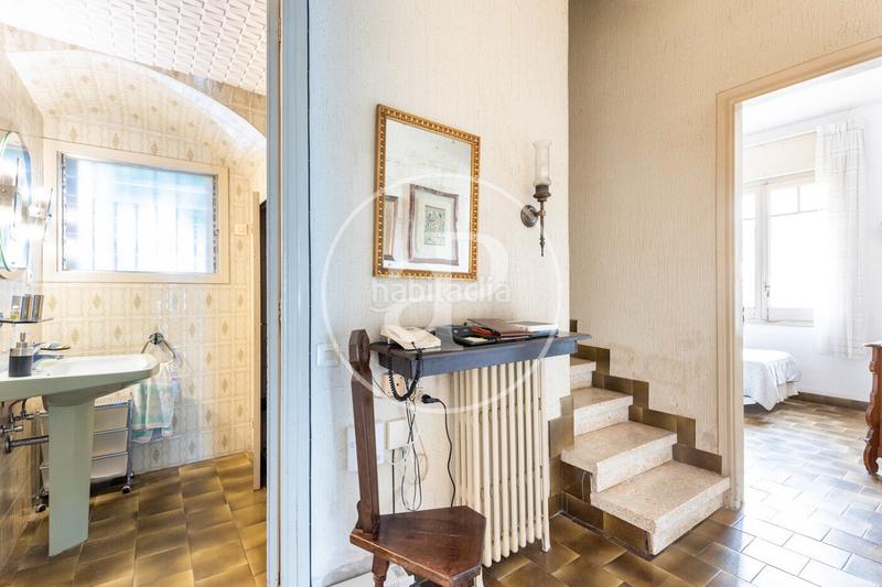 Foto a5ee16c8-3b89-4ae1-a43b-38f4b0c6a8bf. Casa amb calefacció aparcament piscina a Les Fonts Terrassa