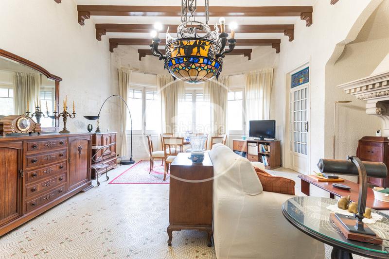 Foto ffacb2f6-b4ce-4d82-83e9-890078475fef. Casa amb calefacció aparcament piscina a Les Fonts Terrassa