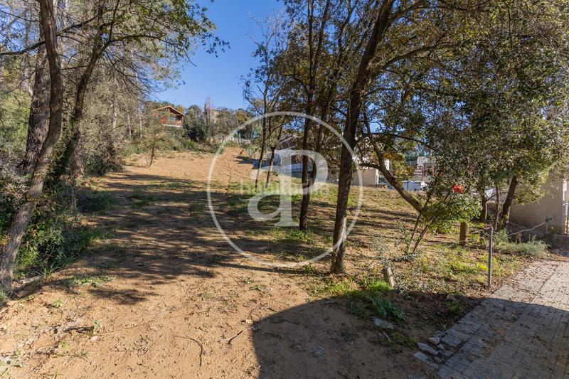 Foto 9a0b0a2b-b655-4d4d-8bed-4bcf186b30ca. Terreny residencial a Bellaterra