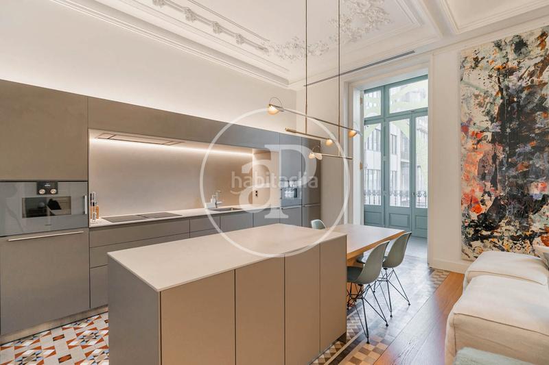 Foto 049b1d58-6da4-447c-a090-4a7c37451890. Rent flat with heating pool in Fort Pienc Barcelona