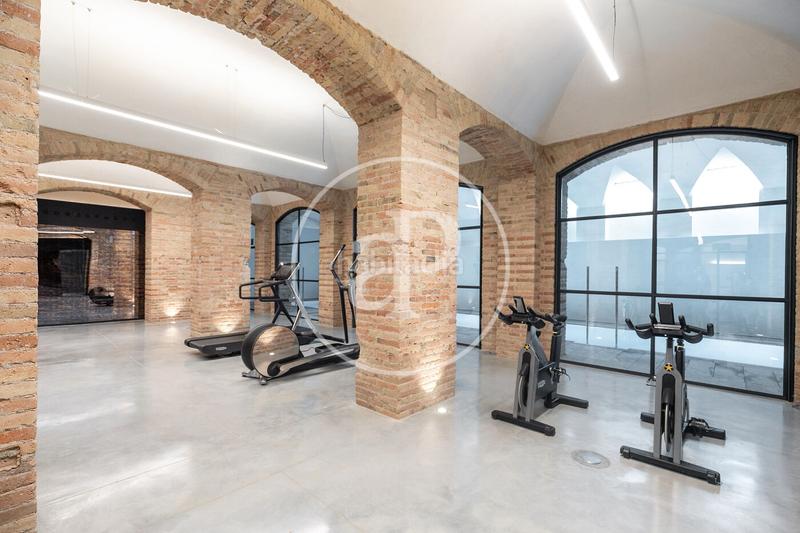 Foto cab79631-83b4-47a4-9add-a83415f2ad82. Rent flat with heating pool in Fort Pienc Barcelona