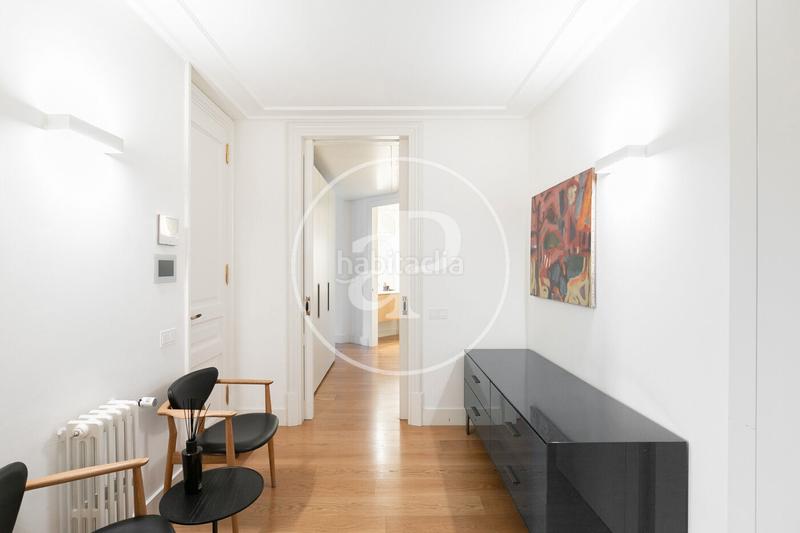 Foto 0ed1bcaf-612b-449d-9161-725c8fda3679. Location appartement avec chauffage piscine dans Fort Pienc Barcelona