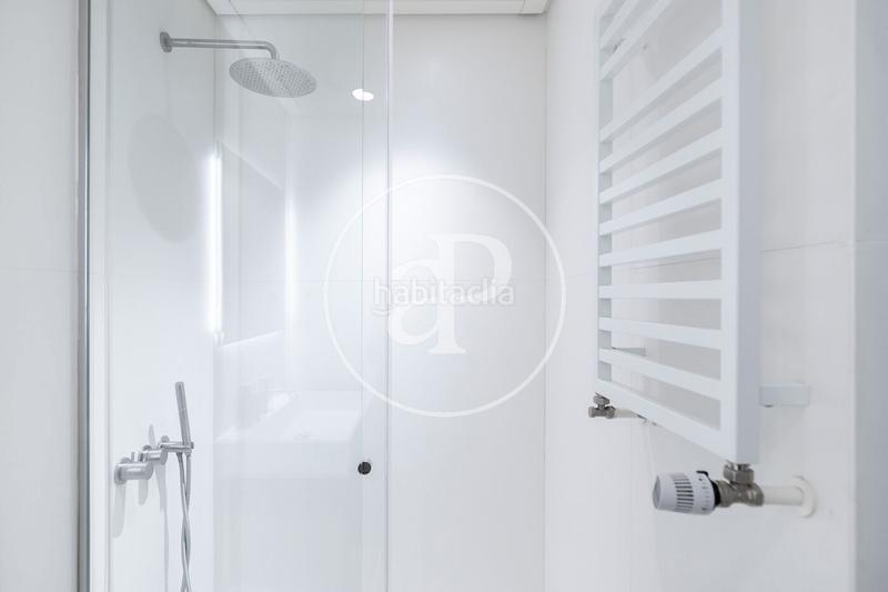 Foto cd6bbaac-b806-497b-ba74-372135578603. Location appartement avec chauffage piscine dans Fort Pienc Barcelona