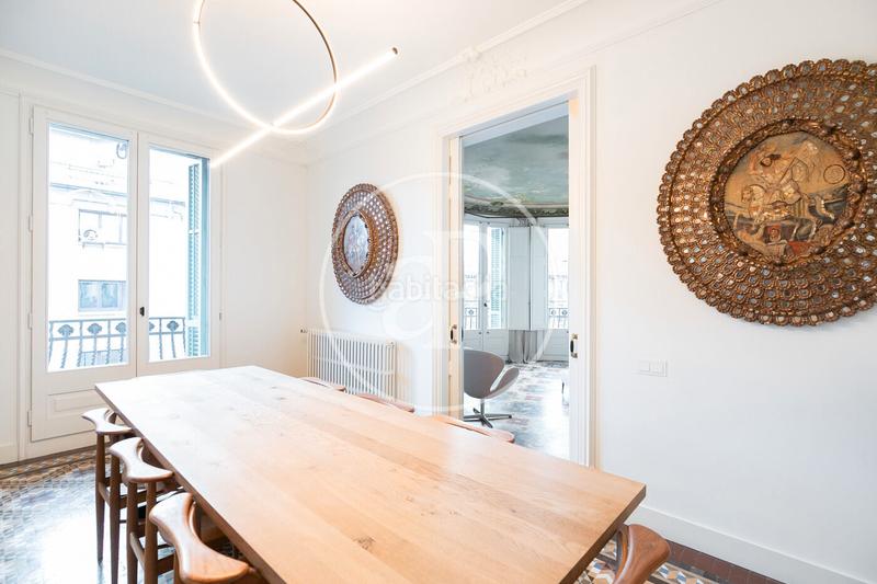 Foto f9abc12d-f408-4755-9166-96f470747ca1. Location appartement avec chauffage piscine dans Fort Pienc Barcelona