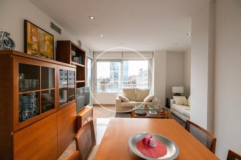 Foto 4bc884c6-5897-4cde-ad2b-8ef9d2eb5d59. Alquiler piso apartamento en alquiler en front marítim en Barcelona