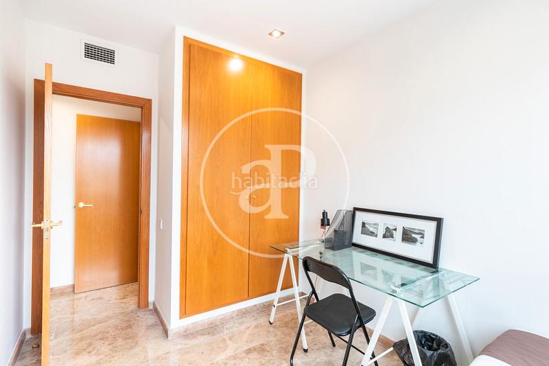 Foto 973ffb2c-3f76-443f-b867-d299c7e23afe. Alquiler piso apartamento en alquiler en front marítim en Barcelona