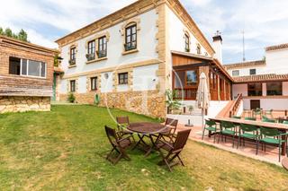Masia  Calle santa maría. Villa a la venta en olmedilla de alarcon, cuenca