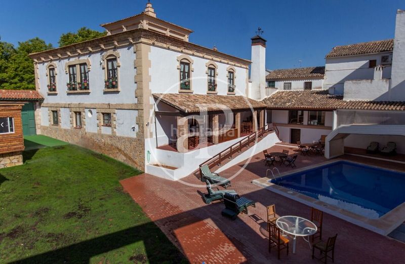 Foto f7350b3d-db02-4e4e-9ee7-af765e33b6bf. Masia amb calefacció aparcament piscina a Utiel