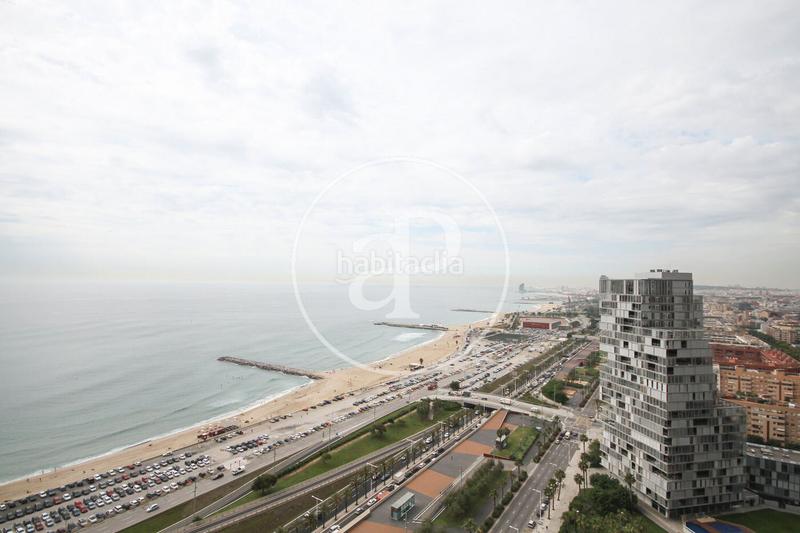 Foto a46a28fc-3720-45a9-817c-407faa4cdeee. Alquiler piso  en alquiler en la Barceloneta en Barcelona