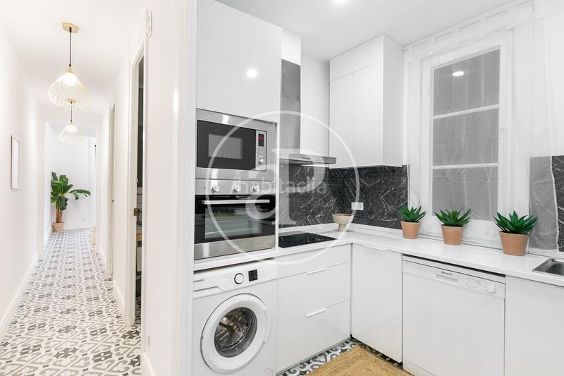 Foto 3916ea7f-309c-4a2b-a1a9-4448655793d4. Piso  en venta en la nova eixample esquerra en Barcelona