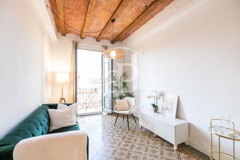 Foto 3a095682-0207-45c3-9131-7bb3a1319894. Piso  en venta en la nova eixample esquerra en Barcelona