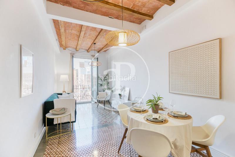 Foto 863913d1-9c95-4307-9f04-999cfd8b6289. Piso  en venta en la nova eixample esquerra en Barcelona