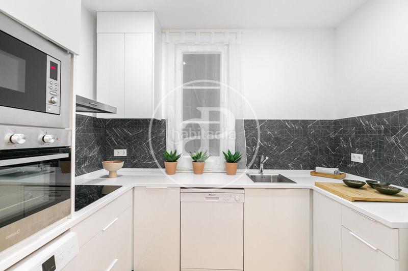 Foto 87aab0e3-7de0-4d41-9b66-ea1d502b08d8. Piso  en venta en la nova eixample esquerra en Barcelona