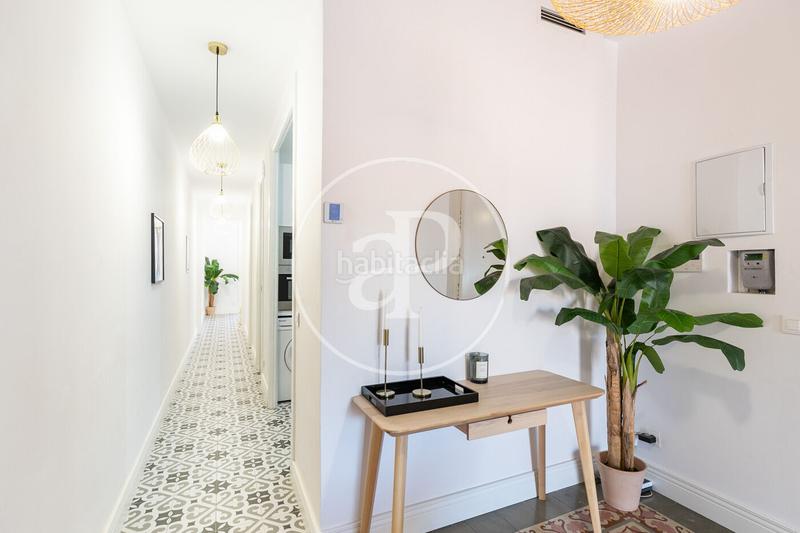 Foto b98911a3-7105-487b-88a0-baeb3156e671. Piso  en venta en la nova eixample esquerra en Barcelona