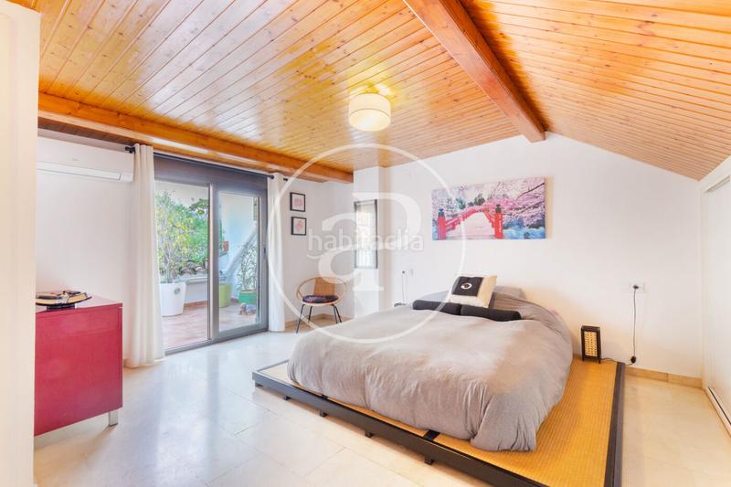 Foto 37262e63-33c0-421b-b050-b2c4037a9c98. Attico con riscaldamento in El Mercat Valencia