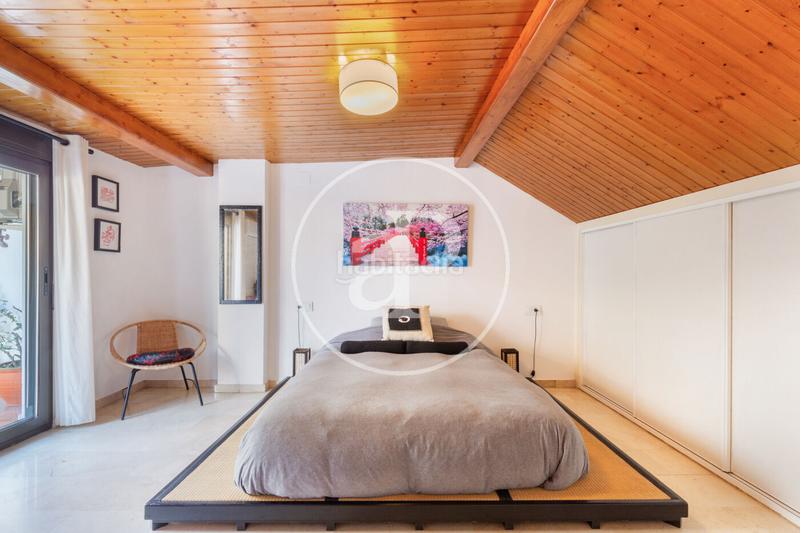 Foto 8457f0a2-e8d9-45f0-bf04-405e968b72ee. Attico con riscaldamento in El Mercat Valencia