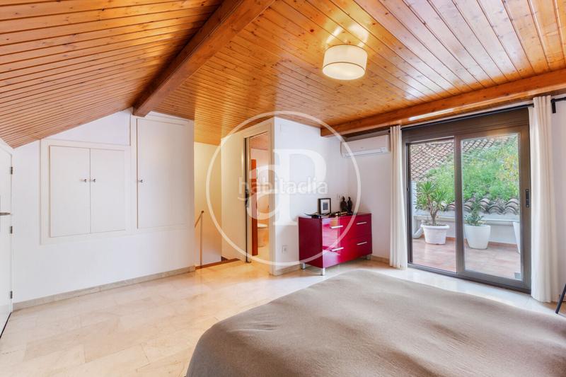 Foto 9572e1d1-86d4-4738-97bc-35ade71b5828. Attico con riscaldamento in El Mercat Valencia