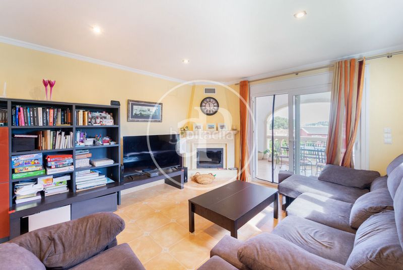 Foto 2faecd61-3f86-4242-bbbf-672ccdff8ca1. Casa amb calefacció aparcament piscina a El Montgó Dénia