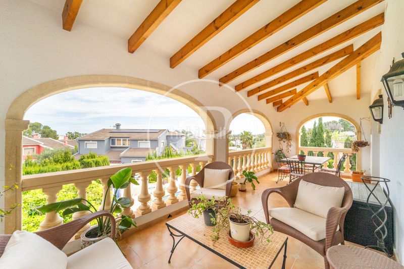 Foto 3a01cf83-75d5-49b5-801f-e51989a7d1ae. Casa amb calefacció aparcament piscina a El Montgó Dénia