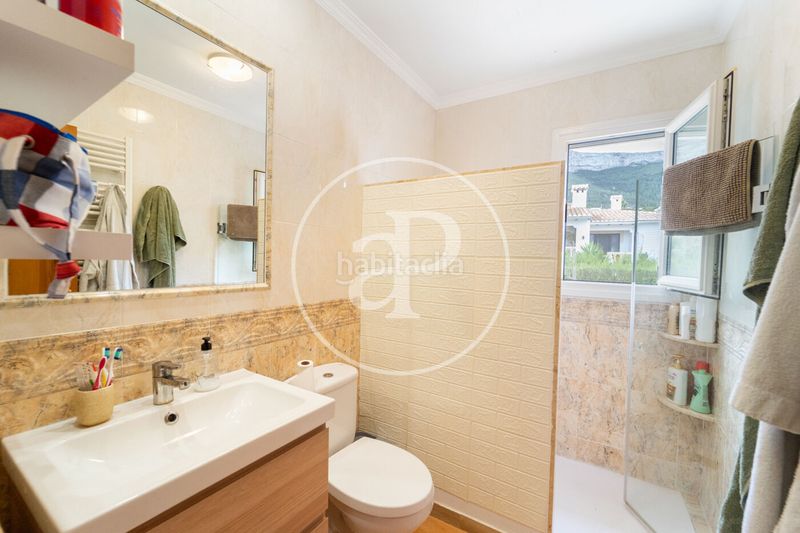 Foto 7b11a2bb-871a-4b33-ae11-3b9ab2e4e13b. Casa amb calefacció aparcament piscina a El Montgó Dénia