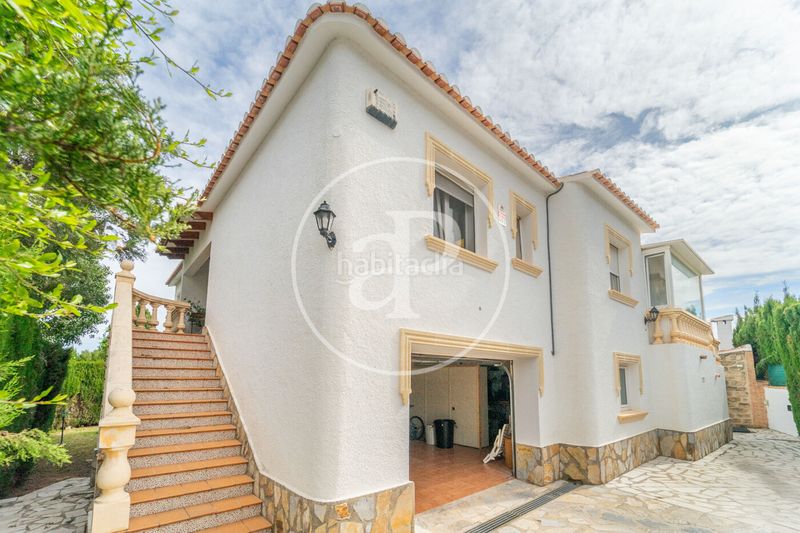 Foto 9465cd3a-6fef-46e5-af20-29cc2179f45e. Casa amb calefacció aparcament piscina a El Montgó Dénia