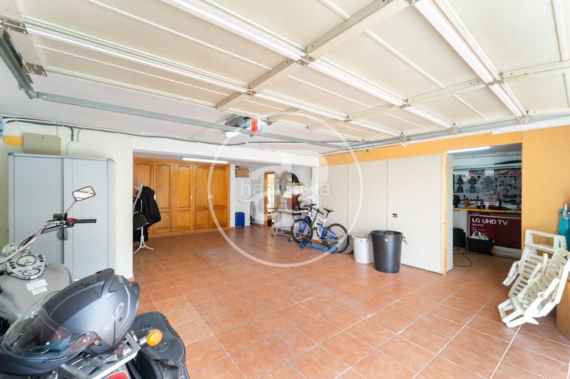 Foto cd4e3610-1de6-4ef3-a147-2f119b458d19. Casa amb calefacció aparcament piscina a El Montgó Dénia