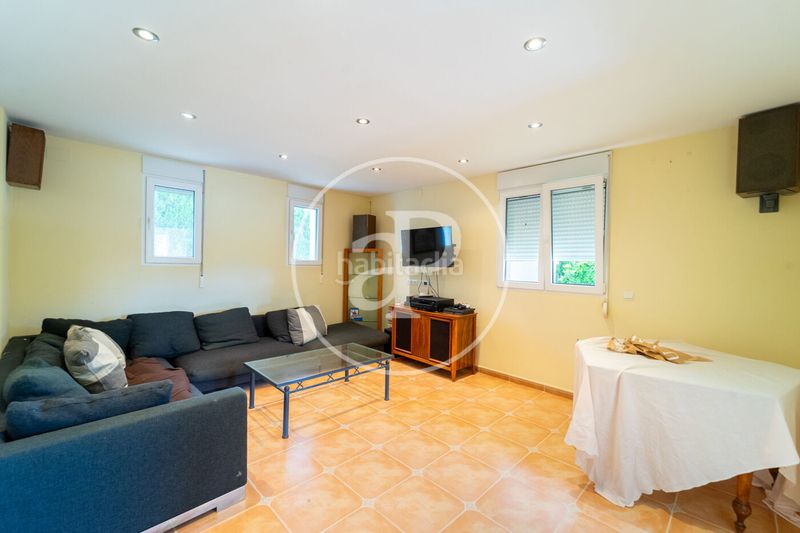 Foto e88cd216-663c-43c5-a8a9-96cedebd6c9a. Casa amb calefacció aparcament piscina a El Montgó Dénia