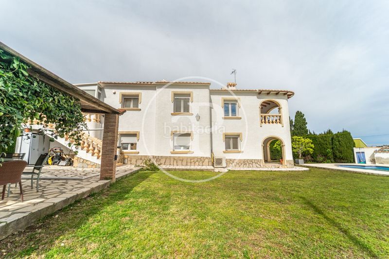 Foto ec40b3b9-9c5d-4a49-8011-bbafac58dc0d. Casa amb calefacció aparcament piscina a El Montgó Dénia