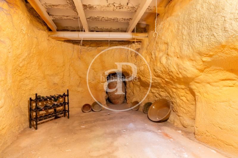 Foto 09fb0ab4-f3ea-4b29-bd7b-8ee841a9da8e. Masía casa de pueblo en venta en camporrobles en Utiel