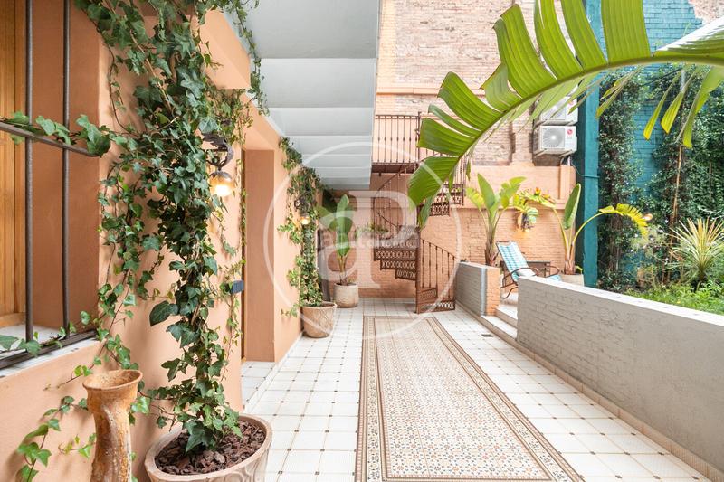 Foto fc1bb82e-a40f-4fcf-9225-00327fe958ae. Miete etagenwohnung in Sant Antoni Barcelona