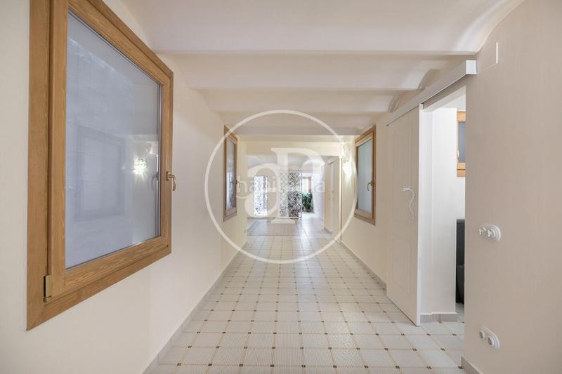 Foto ffc27ca2-28a5-4a28-a27a-939833acce56. Miete etagenwohnung in Sant Antoni Barcelona