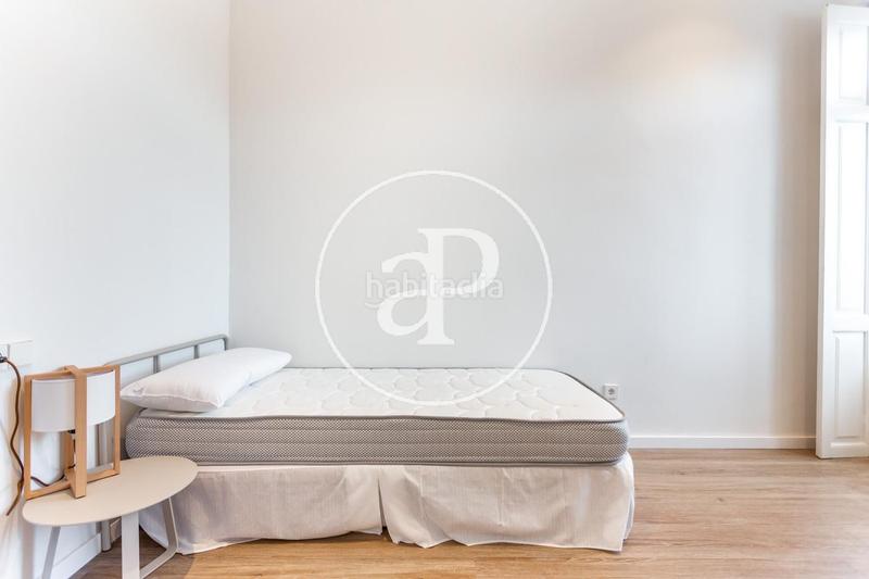 Foto 5ccf5f75-78e9-436d-bd48-d32b83e0a625. Rent flat with heating in Sant Francesc Valencia