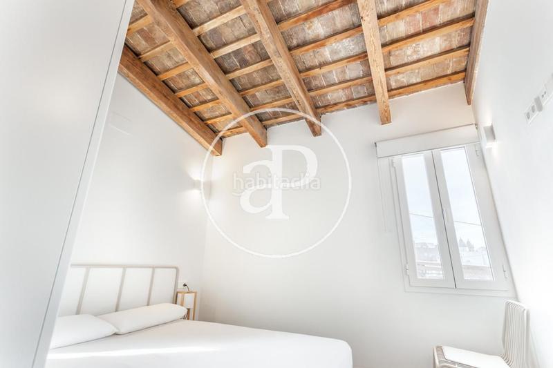 Foto ceb2689a-07df-4c58-8e89-f8297d5b6f3c. Lloguer àtic amb calefacció a Sant Francesc Valencia