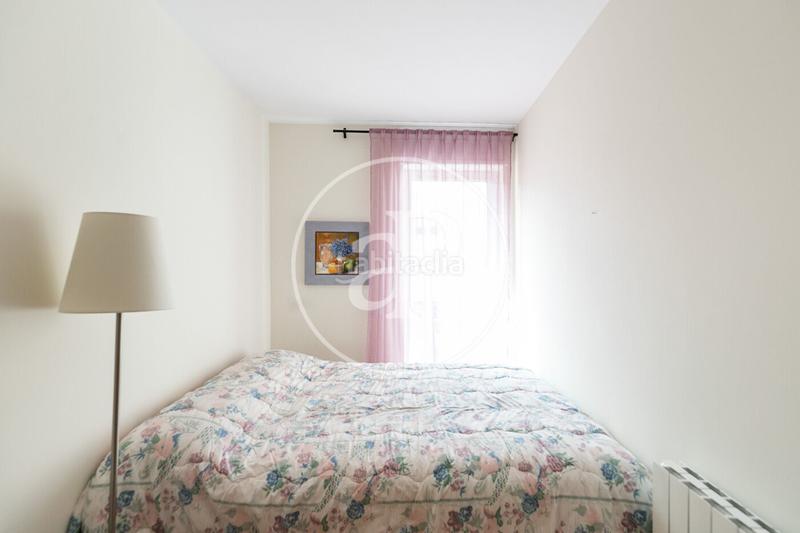 Foto 804db89c-237d-4ce5-aaa6-8997ee4e7373. Duplex avec chauffage parking dans Can Baró Barcelona