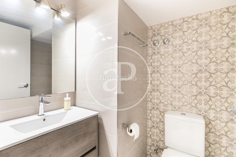 Foto acac958c-afe2-4dc8-ab23-35bc2e2fdcf1. Duplex avec chauffage parking dans Can Baró Barcelona