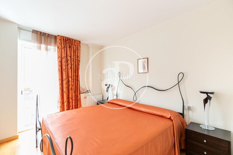 Foto c59ea946-2ea9-454c-bbd8-fdb8bdfc13f7. Duplex avec chauffage parking dans Can Baró Barcelona