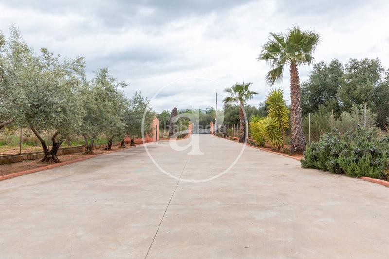 Foto e2719d6b-5d21-4ad9-aec2-9a04e6ed5ff3. Casa amb calefacció aparcament piscina a Onda