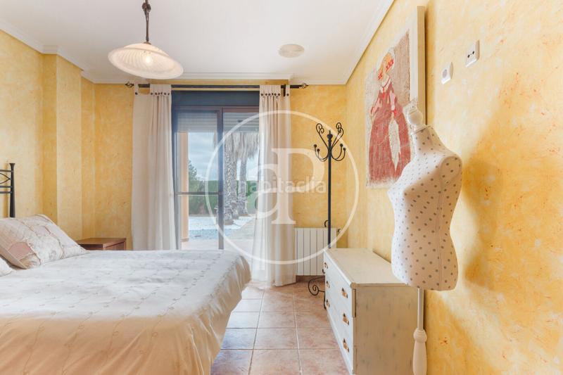 Foto eed96f86-84f3-47db-bba9-0ce3b2725446. Casa amb calefacció aparcament piscina a Onda