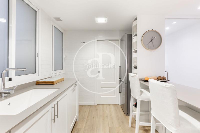 Foto a6d0911a-3ebe-4507-a47e-098ffea58409. Piso  en venta en plaza de españa en Arrancapins Valencia