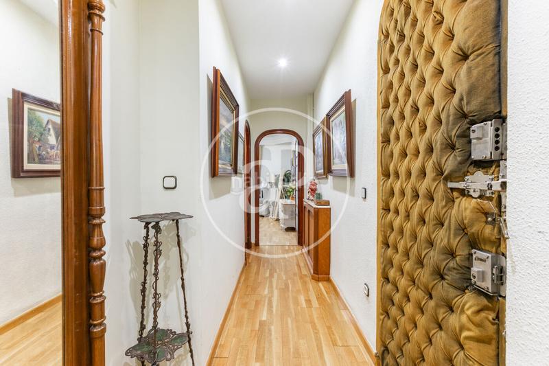 Foto f9da2363-e220-4c02-b720-337c8024a93f. Piso  en venta san francesc en Sant Francesc Valencia