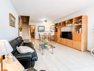 Maison jumelée  Av. de l'enllaç. Casa en venta en el arxiu