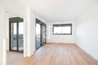 Location Attique  Carrer de joan de la cierva. Ático en alquiler en finestrelles