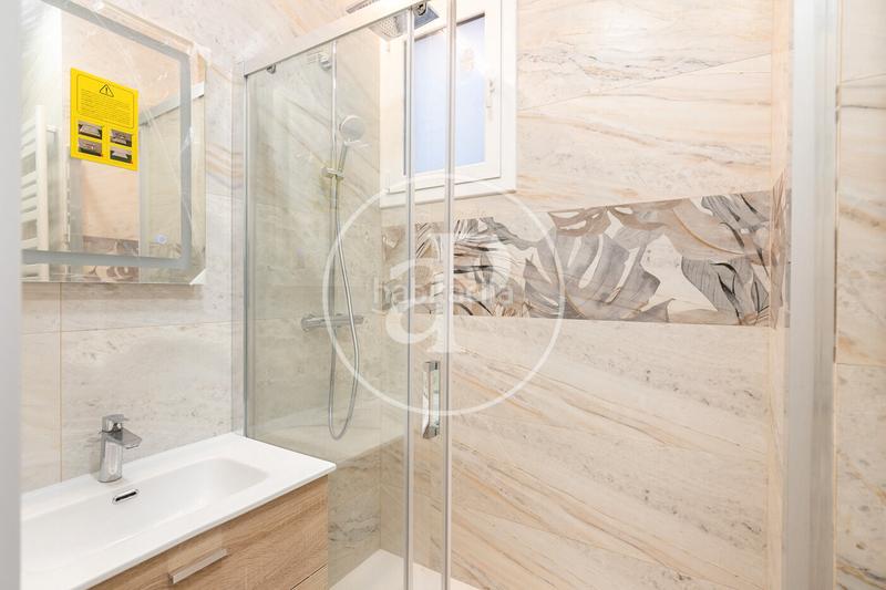 Foto 55b00c46-6d5c-4d44-8ca5-eec4700d60c5. Etagenwohnung mit heizung in Sagrada Família Barcelona