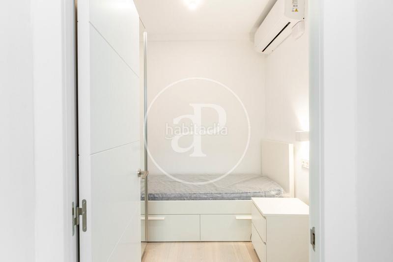 Foto dacb7962-dc04-4ba5-ab79-ad633efb9e53. Etagenwohnung mit heizung in Sagrada Família Barcelona