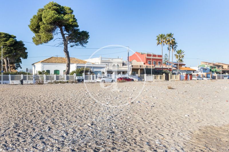 Foto ac3626a3-8350-435e-a566-dabcf0df06dc. Casa amb calefacció aparcament piscina a Piscinas Burriana