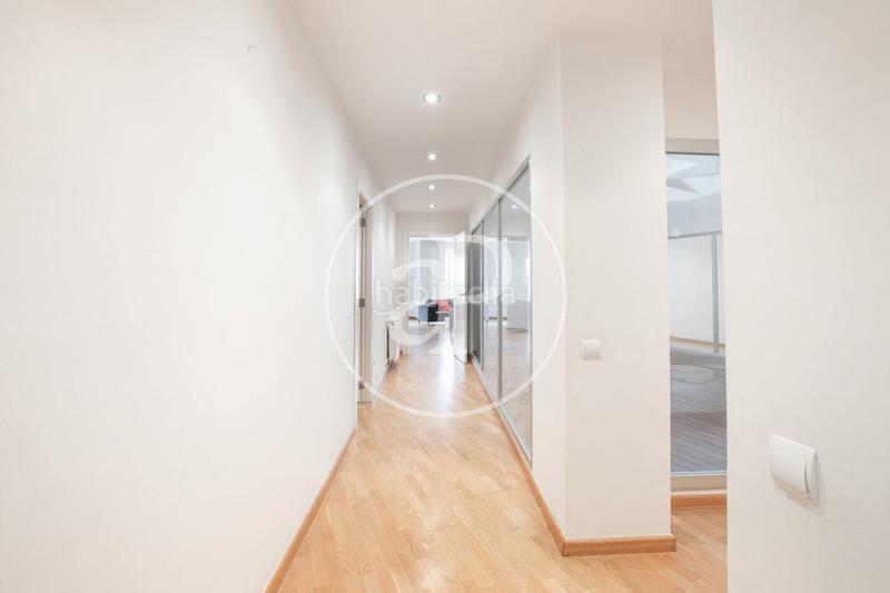 Foto 6822d097-b854-46c6-91e1-18afb392fe18. Appartamento con riscaldamento in Russafa Valencia