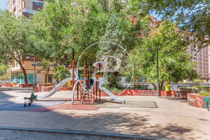 Foto 778c0140-0dea-4c6b-951b-82de161fa0b5. Etagenwohnung mit heizung parking in Ciutat Jardí Valencia