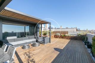 Rent Penthouse  Doctor carulla. Ático dúplex en alquiler de larga estancia en les tres torres
